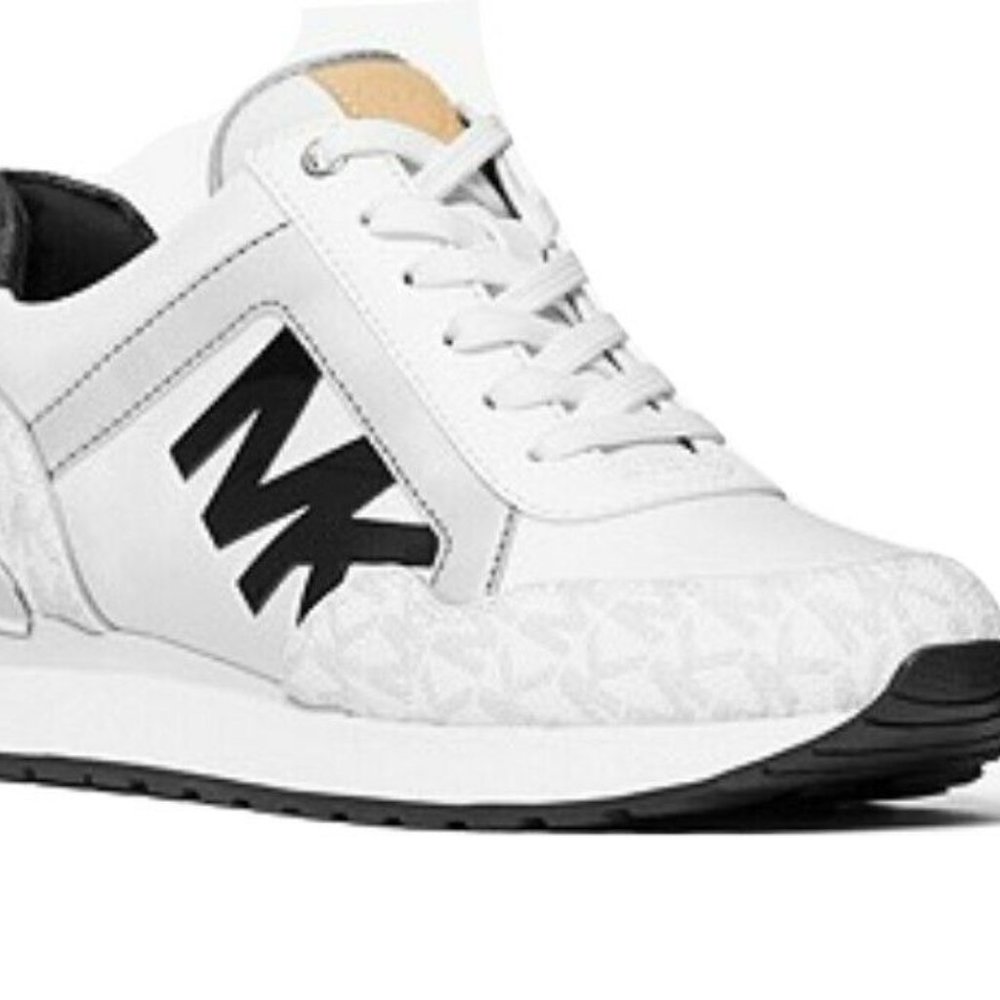 MICHAEL KORS MADDY Logo Trainer Sneakers 9.5